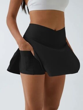 Halara Black Skater Skirt